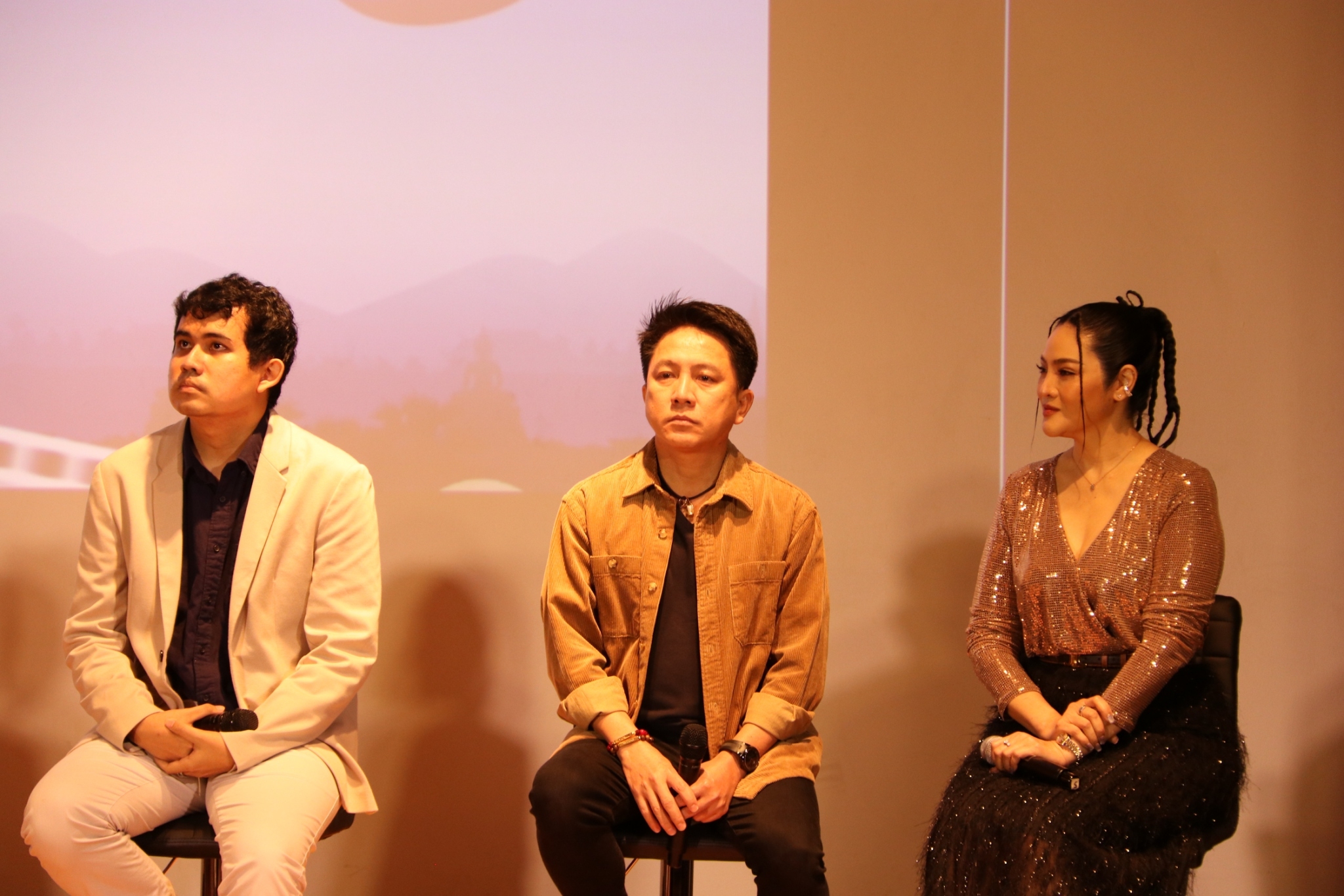 LINE_ALBUM_Hello_230302_67